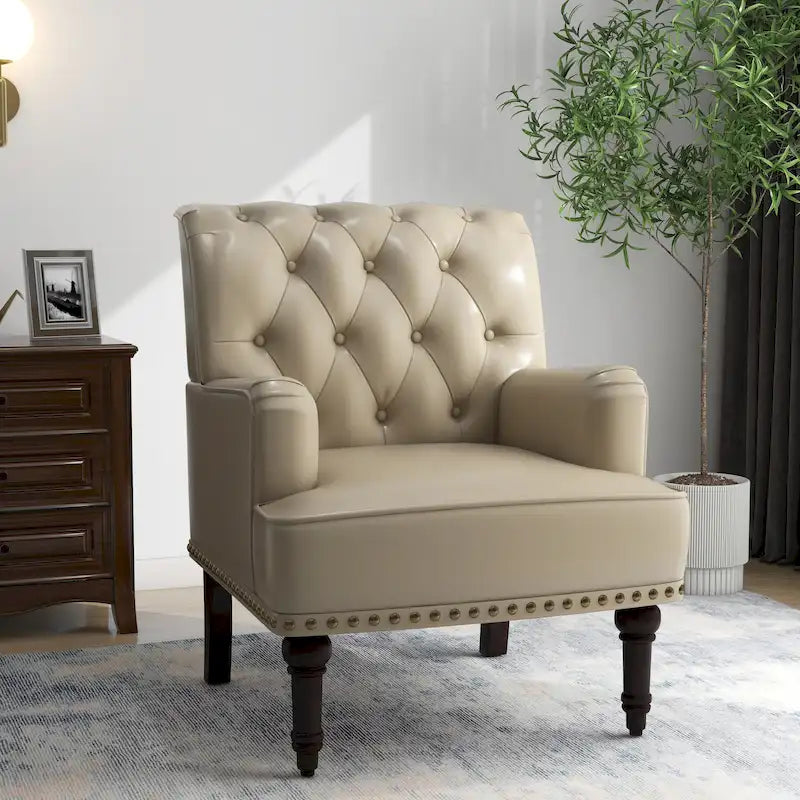 Fauteuil d'appoint en similicuir capitonné avec clous décoratifs – Beige / Marron / Noir, pieds sculptés, 1 place
