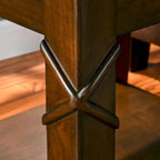 Table d'appoint en bois massif du milieu du siècle – Brun cerise, 2 niveaux, pour 1 personne